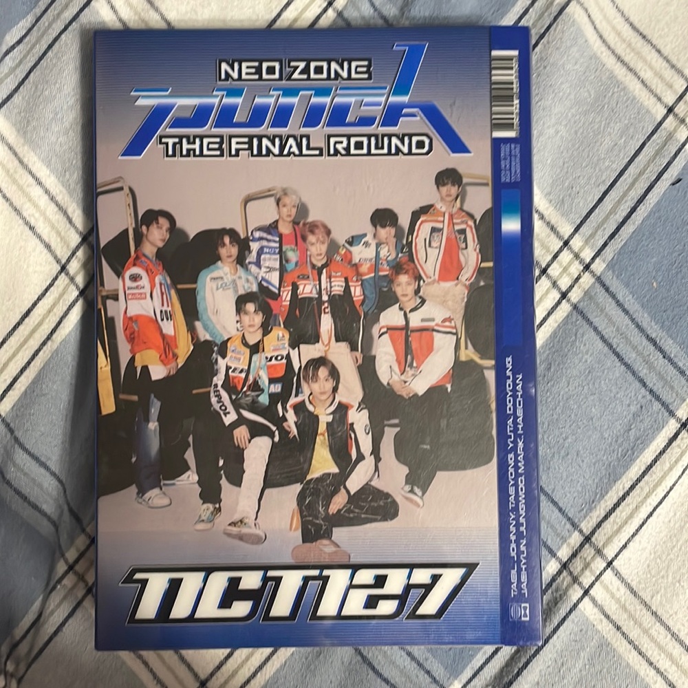 NCT 127 album : Neozone (version A)